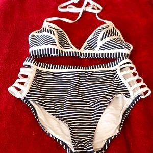 Tommy Hilfiger Bikini Size L